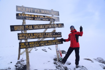 【画像】アフリカ大陸最高峰キリマンジャロ・ウフルピーク5,895m